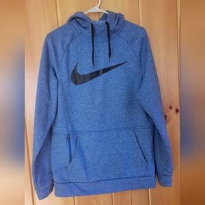 Nike Therma-Fit Hoodie